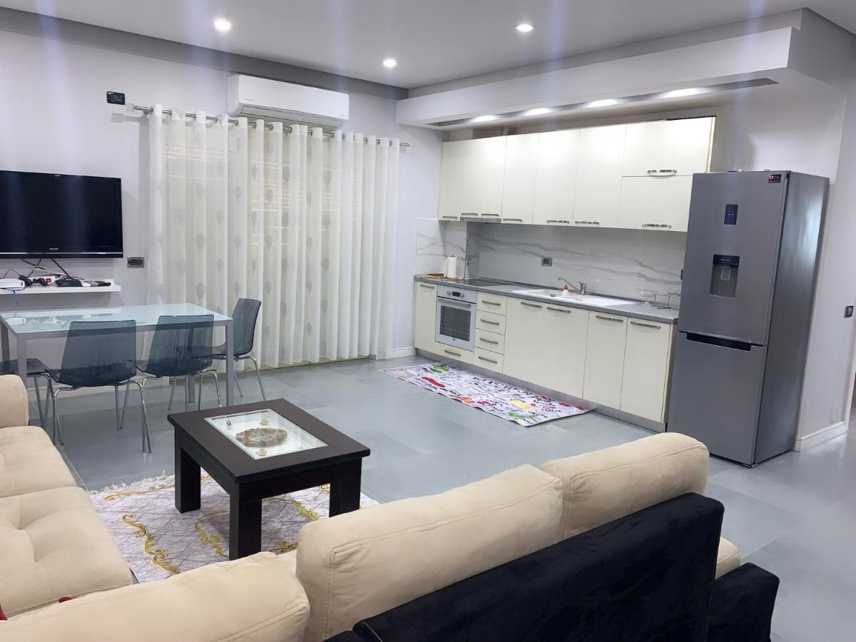 Apartament Dean Apartment Vlore Ngoại thất bức ảnh